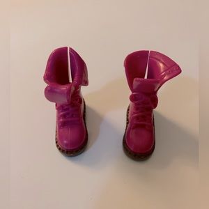 PINK BOOTS from Barbie I Can Be Zoo Keeper Animal Vet Accessories Tiger 2009